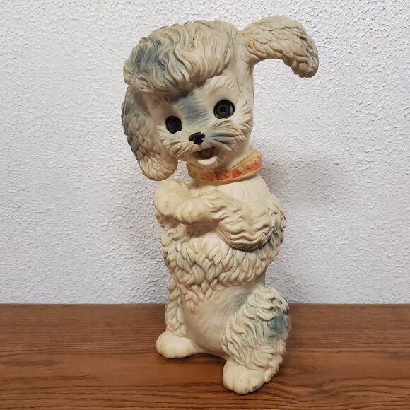 Vintage Edward Mobley Rubber Squeaky Sitting Poodle w/Blinking Eyes - 12" Tall - Picture 1 of 5